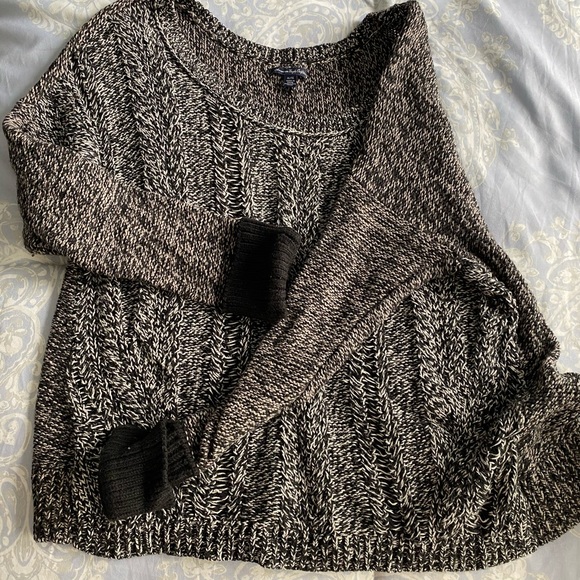 Sweater - Picture 2 of 2